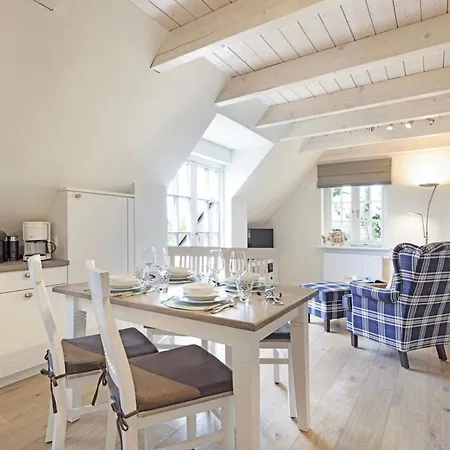 Lister Kaiser Apartament *